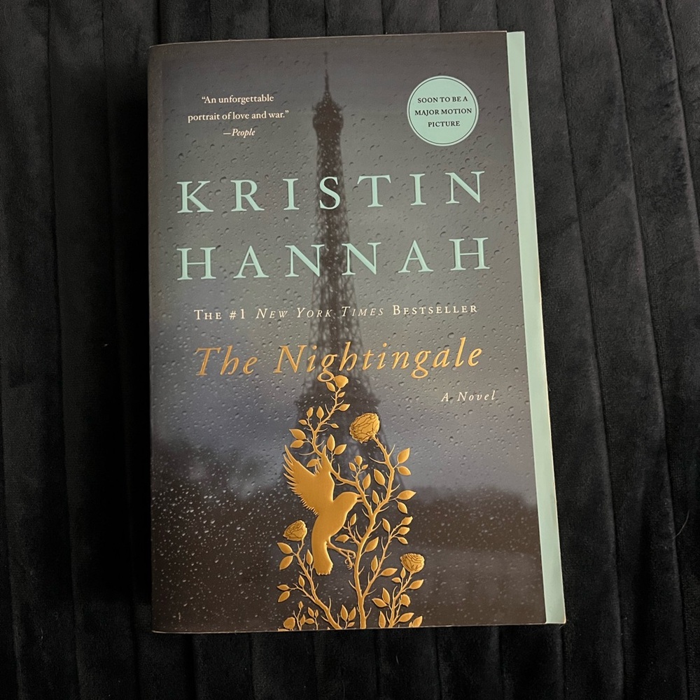 The Nightingale by Kristin Hannah